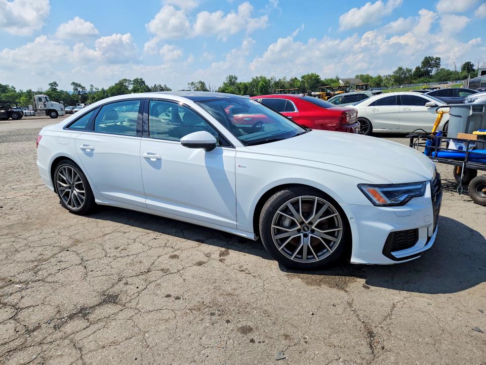 2022 Audi A6 მანქანა იყიდება აუქციონზე, vin: WAUL2BF24NN046031, აუქციონის ნომერი: 64059616