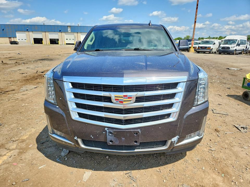Продажа на аукционе авто 2017 Cadillac Escalade, vin: 1GYS4HKJXHR245603, номер лота: 64770936
