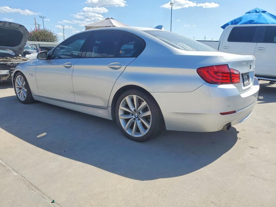 64625156 :رقم المزاد ، WBAFR7C56BC603081 vin ، 2011 Bmw 535 مزاد بيع