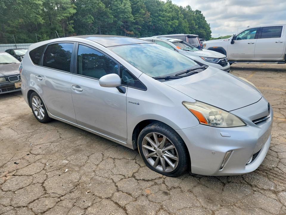 64010806 :رقم المزاد ، JTDZN3EU8EJ012047 vin ، 2014 Toyota Prius V مزاد بيع