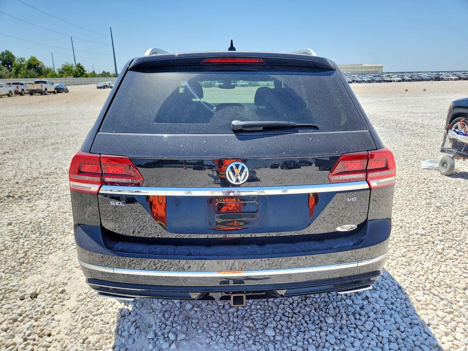 Продаж на аукціоні авто 2018 Volkswagen Atlas, vin: 1V2SR2CA4JC562917, номер лоту: 66633576