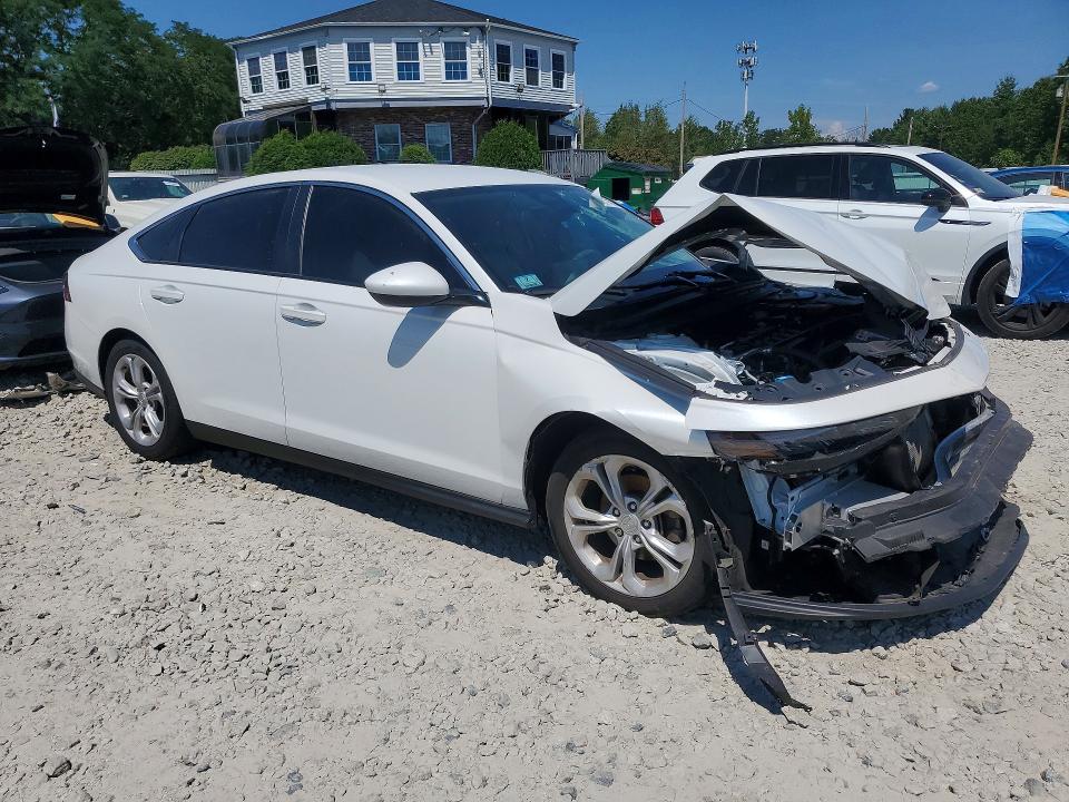 2024 Honda Accord მანქანა იყიდება აუქციონზე, vin: 1HGCY1F22RA008954, აუქციონის ნომერი: 64277626