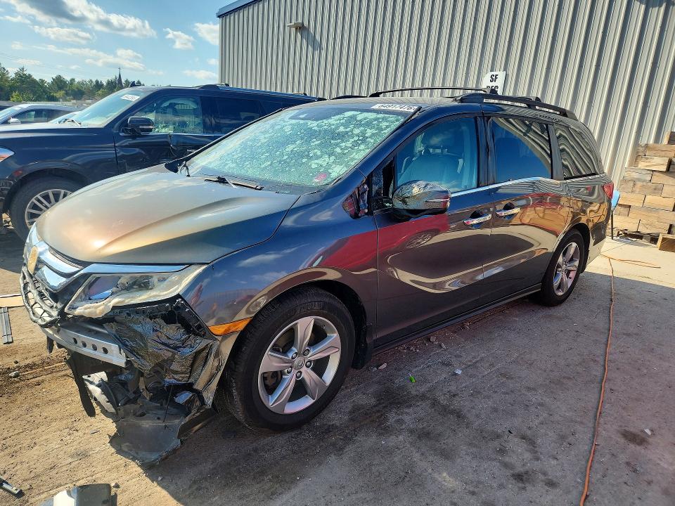 2018 Honda Odyssey მანქანა იყიდება აუქციონზე, vin: 5FNRL6H57JB037731, აუქციონის ნომერი: 64917476