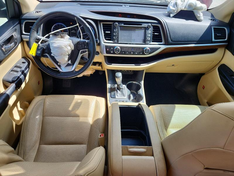 66653566 :رقم المزاد ، 5TDYZRFH3KS322688 vin ، 2019 Toyota Highlander مزاد بيع