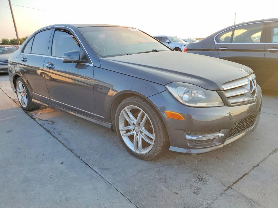 Aukcja sprzedaży 2013 Mercedes-benz C, vin: WDDGF4HB4DR300853, numer aukcji: 66963336