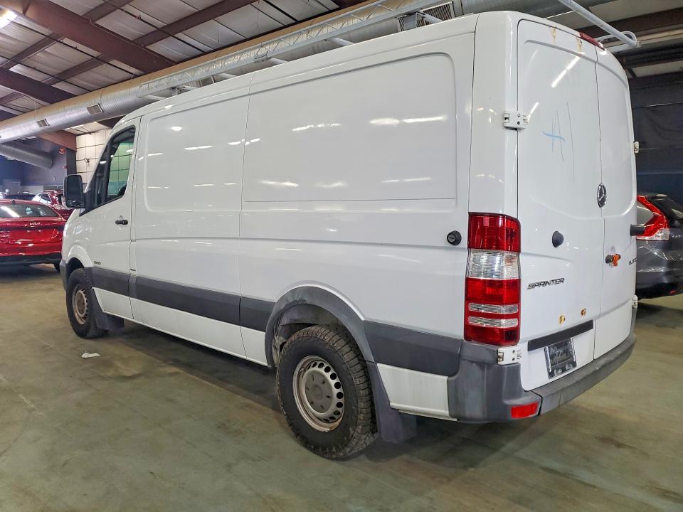 2014 Mercedes-benz Sprinter მანქანა იყიდება აუქციონზე, vin: WD3PE7CC2E5826075, აუქციონის ნომერი: 63364586