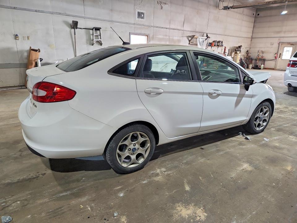 Продажа на аукционе авто 2011 Ford Fiesta, vin: 3FADP4CJ7BM100191, номер лота: 64381296