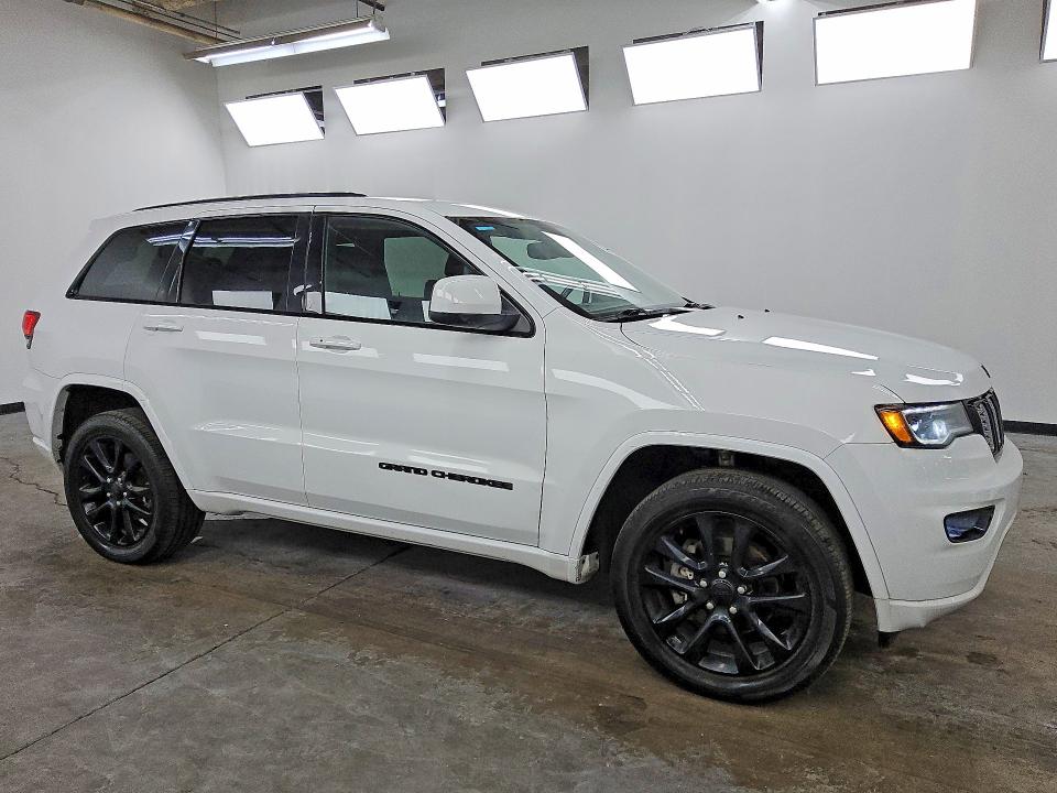 Продаж на аукціоні авто 2020 Jeep Grand Cherokee, vin: 1C4RJFAG5LC239176, номер лоту: 64252586
