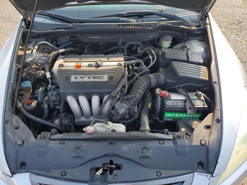 2003 Honda Accord მანქანა იყიდება აუქციონზე, vin: 3HGCM56343G704784, აუქციონის ნომერი: 63910136