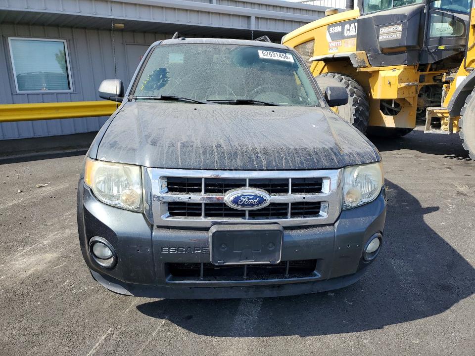 2009 Ford Escape მანქანა იყიდება აუქციონზე, vin: 1FMCU03769KB28671, აუქციონის ნომერი: 62631456