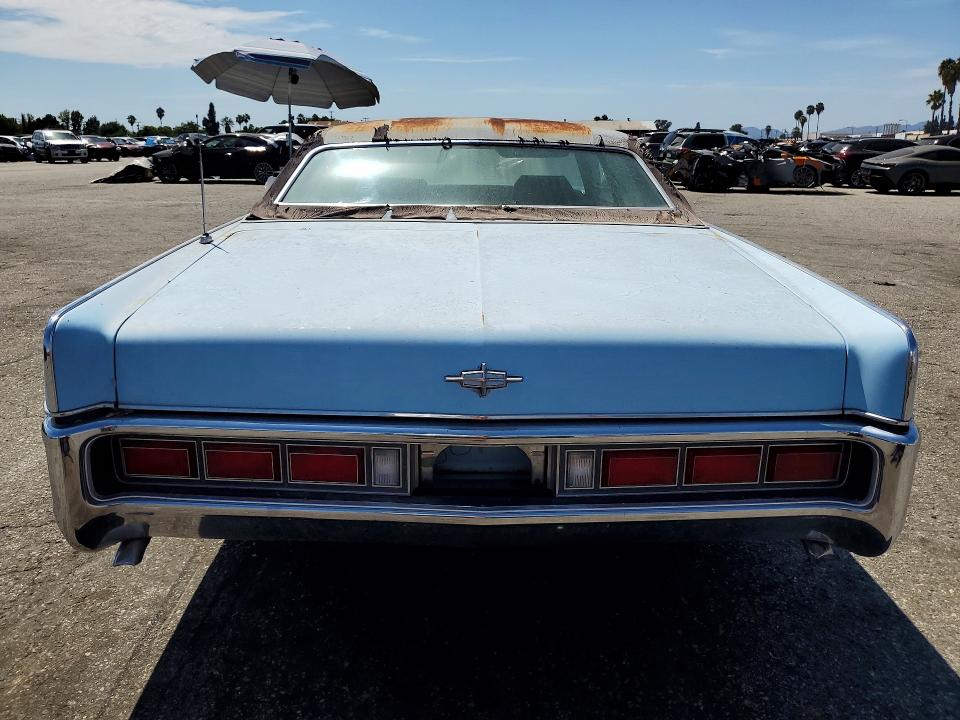 Auction sale of the 1971 Lincoln Continental, vin: 2Y82A823136, lot number: 64700656