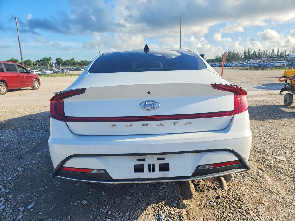 2021 Hyundai Sonata მანქანა იყიდება აუქციონზე, vin: 5NPEG4JA3MH120724, აუქციონის ნომერი: 64563276
