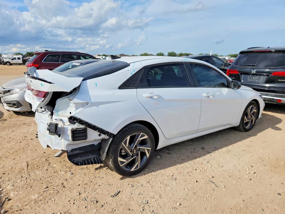 64074206 :رقم المزاد ، KMHLM4DG1SU918198 vin ، 2025 Hyundai Elantra مزاد بيع