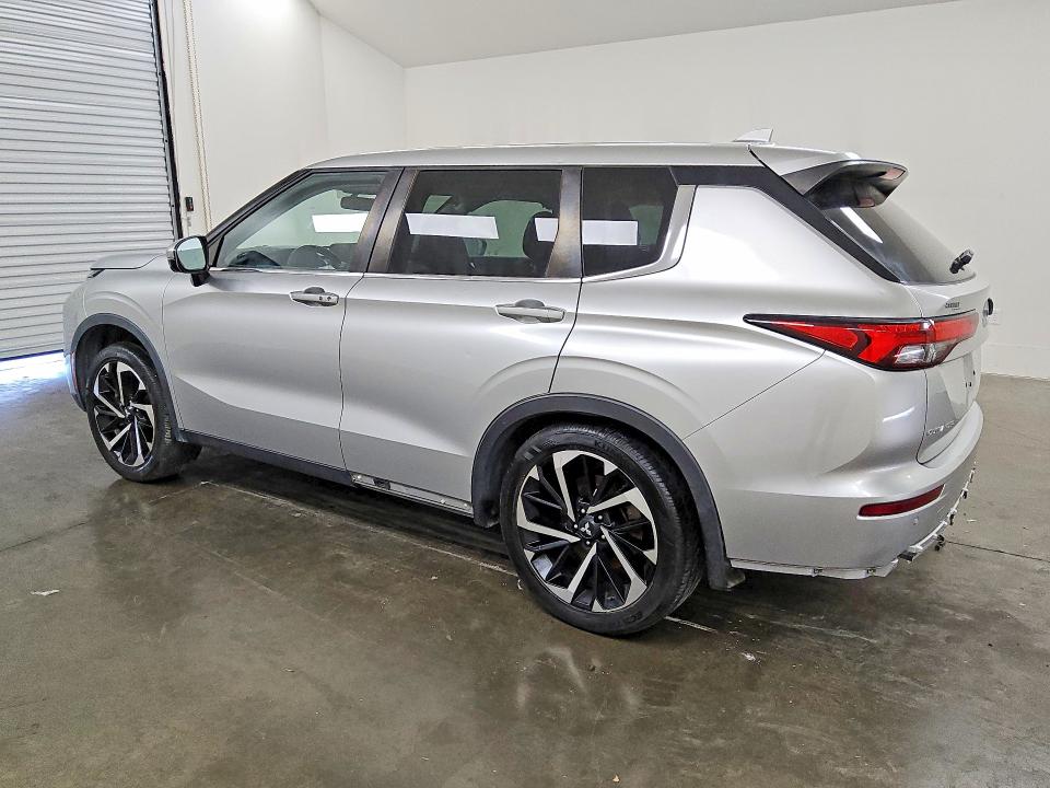 63355246 :رقم المزاد ، JA4J3UA81NZ026756 vin ، 2022 Mitsubishi Outlander مزاد بيع