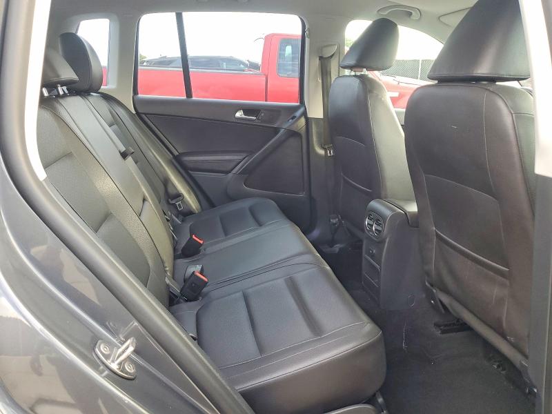 2016 Volkswagen Tiguan მანქანა იყიდება აუქციონზე, vin: WVGAV7AX7GW559266, აუქციონის ნომერი: 66503766