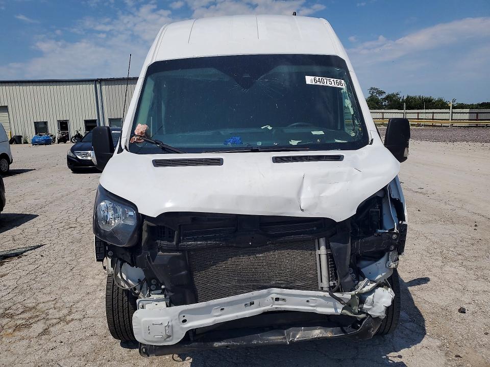 64075166 :رقم المزاد ، 1FTBR3X84PKA89484 vin ، 2023 Ford Transit مزاد بيع