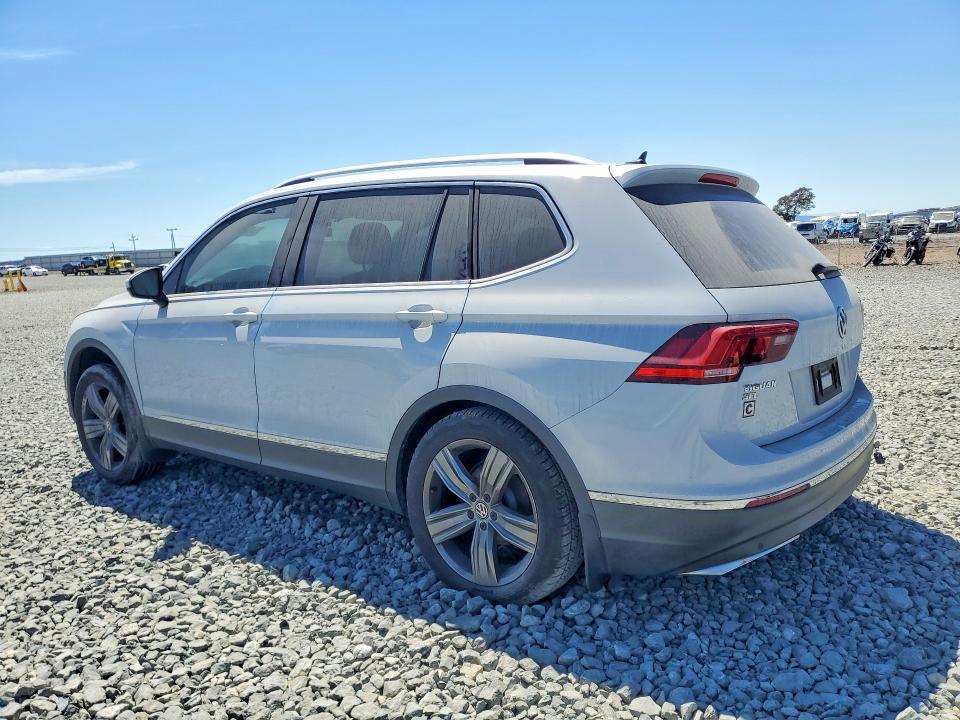 Продаж на аукціоні авто 2018 Volkswagen Tiguan, vin: 3VV4B7AX8JM003440, номер лоту: 64512806
