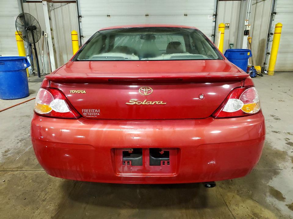 2002 Toyota Camry Solara მანქანა იყიდება აუქციონზე, vin: 2T1CF28P42C590267, აუქციონის ნომერი: 64811006