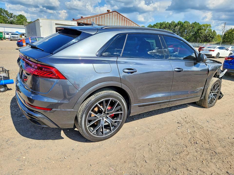 2023 Audi Q8 მანქანა იყიდება აუქციონზე, vin: WA1EVBF17PD011318, აუქციონის ნომერი: 64652396