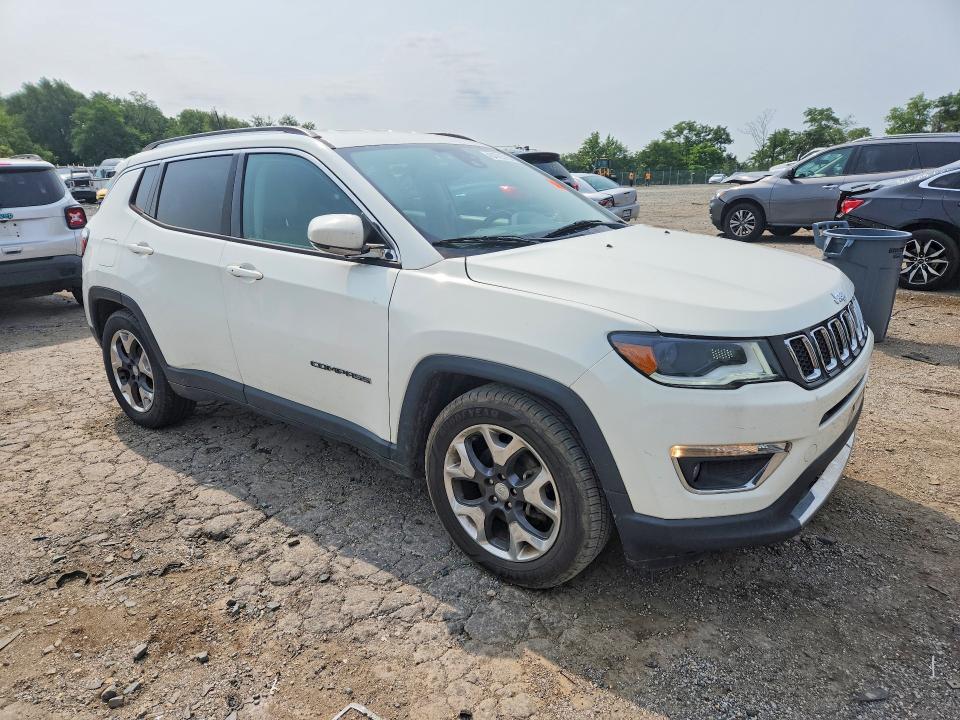 2018 Jeep Compass მანქანა იყიდება აუქციონზე, vin: 3C4NJCCB3JT367951, აუქციონის ნომერი: 64765766
