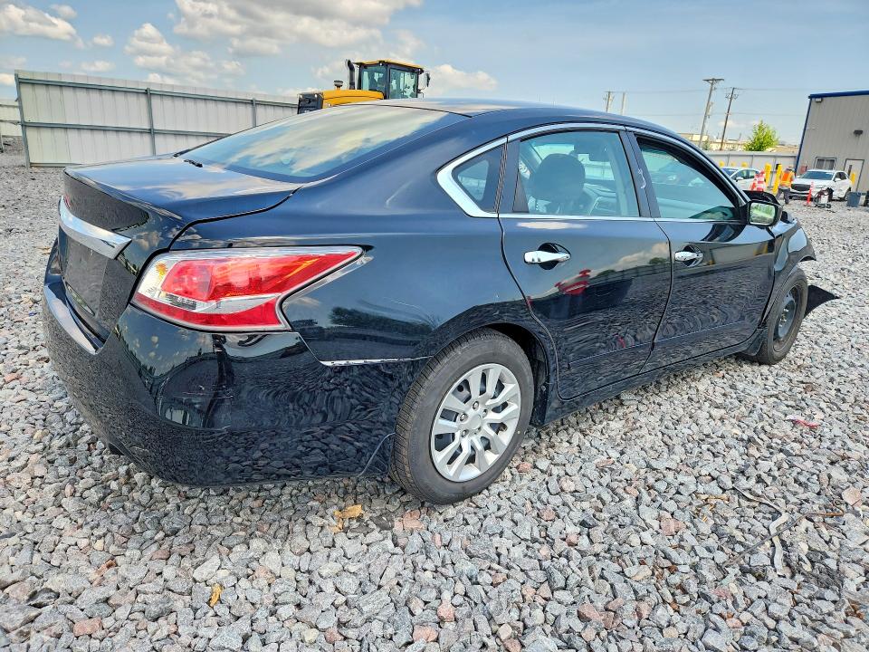 Продажа на аукционе авто 2015 Nissan Altima, vin: 1N4AL3AP5FC194949, номер лота: 63704786