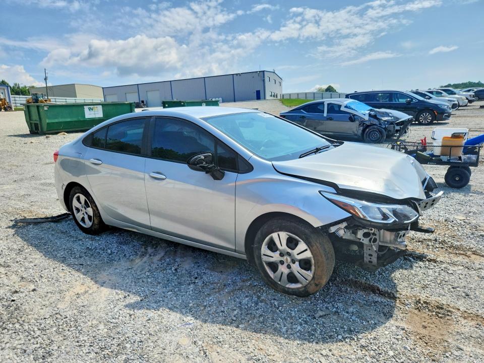 2017 Chevrolet Cruze მანქანა იყიდება აუქციონზე, vin: 1G1BC5SM5H7154048, აუქციონის ნომერი: 64907196
