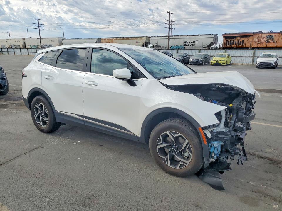 66257556 :رقم المزاد ، KNDPUCAF8P7096632 vin ، 2023 Kia Sportage مزاد بيع