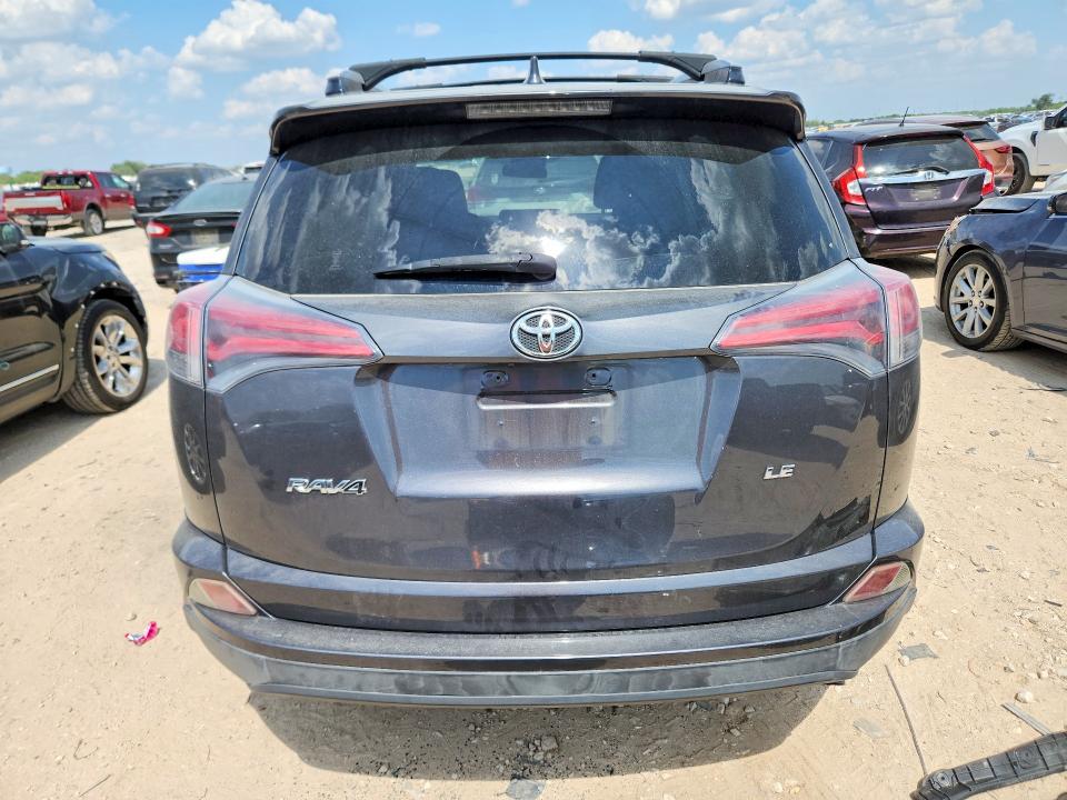 Продаж на аукціоні авто 2017 Toyota Rav4, vin: JTMZFREV8HJ108757, номер лоту: 63705246