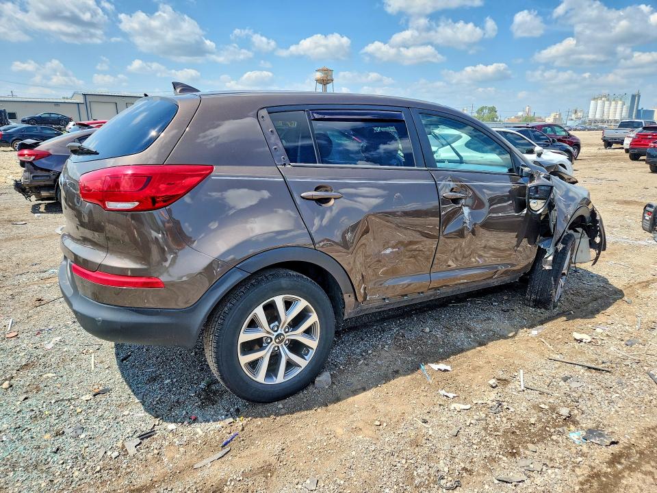 63114966 :رقم المزاد ، KNDPB3AC2F7696122 vin ، 2015 Kia Sportage مزاد بيع