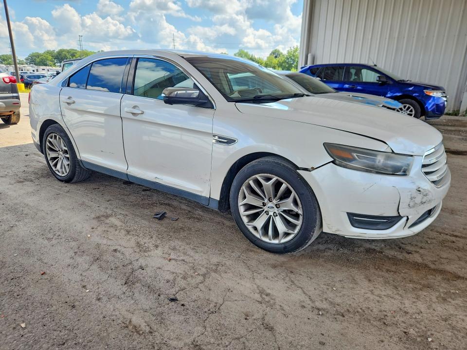 66643096 :رقم المزاد ، 1FAHP2F81FG121035 vin ، 2015 Ford Taurus مزاد بيع
