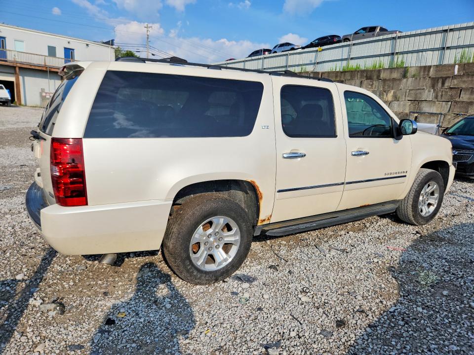 Продажа на аукционе авто 2009 Chevrolet Suburban, vin: 1GNFK36339R234561, номер лота: 64102886