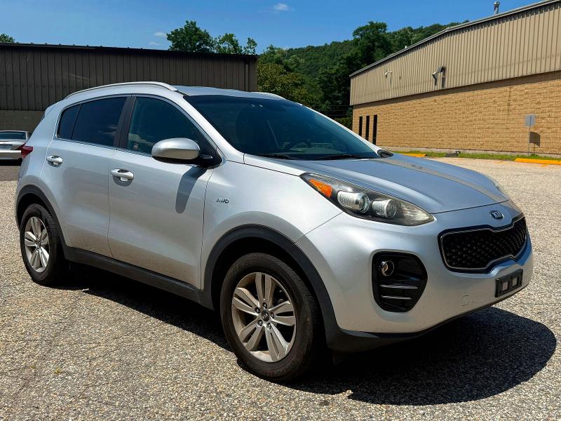 Продажа на аукционе авто 2018 Kia Sportage, vin: KNDPMCAC7J7300687, номер лота: 64910236