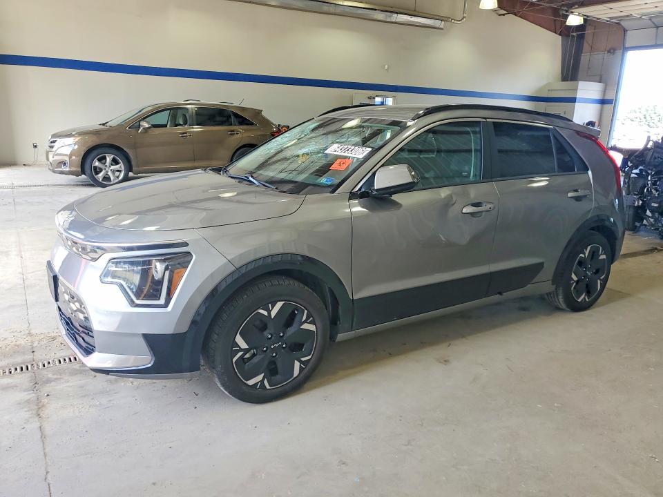 Продажа на аукционе авто 2024 Kia Niro, vin: KNDCR3L11R5111360, номер лота: 64373306