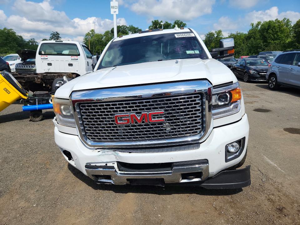 66968266 :رقم المزاد ، 1GT120E83FF667695 vin ، 2015 Gmc Sierra مزاد بيع