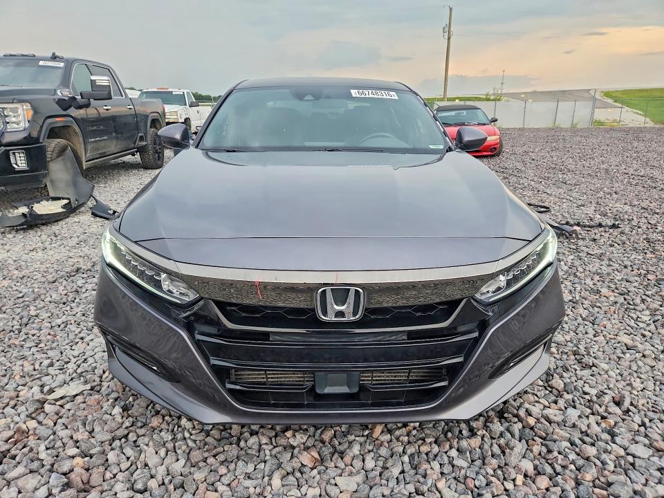 Продажа на аукционе авто 2019 Honda Accord, vin: 1HGCV1F30KA021189, номер лота: 66748316