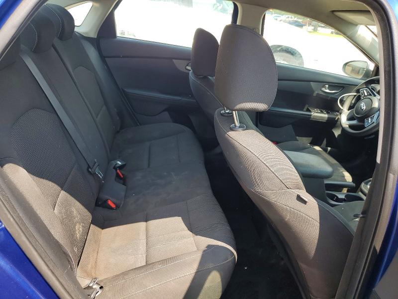 2019 Kia Forte მანქანა იყიდება აუქციონზე, vin: 3KPF24AD5KE134591, აუქციონის ნომერი: 64031616