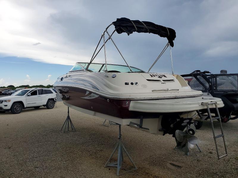 Продаж на аукціоні авто 2006 Sea Ray 240 Sundeck, vin: SERV8511E606, номер лоту: 64411886