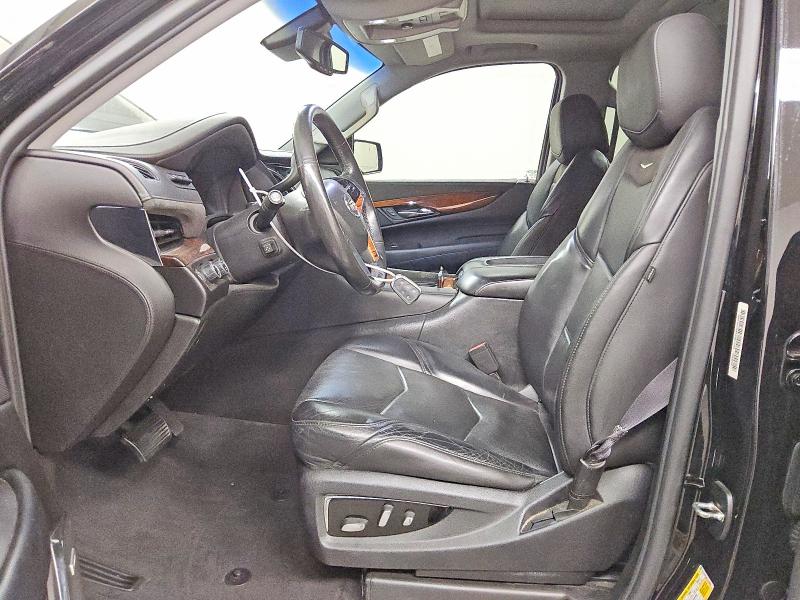 65490296 :رقم المزاد ، 1GYS4CKJ9FR144004 vin ، 2015 Cadillac Escalade مزاد بيع