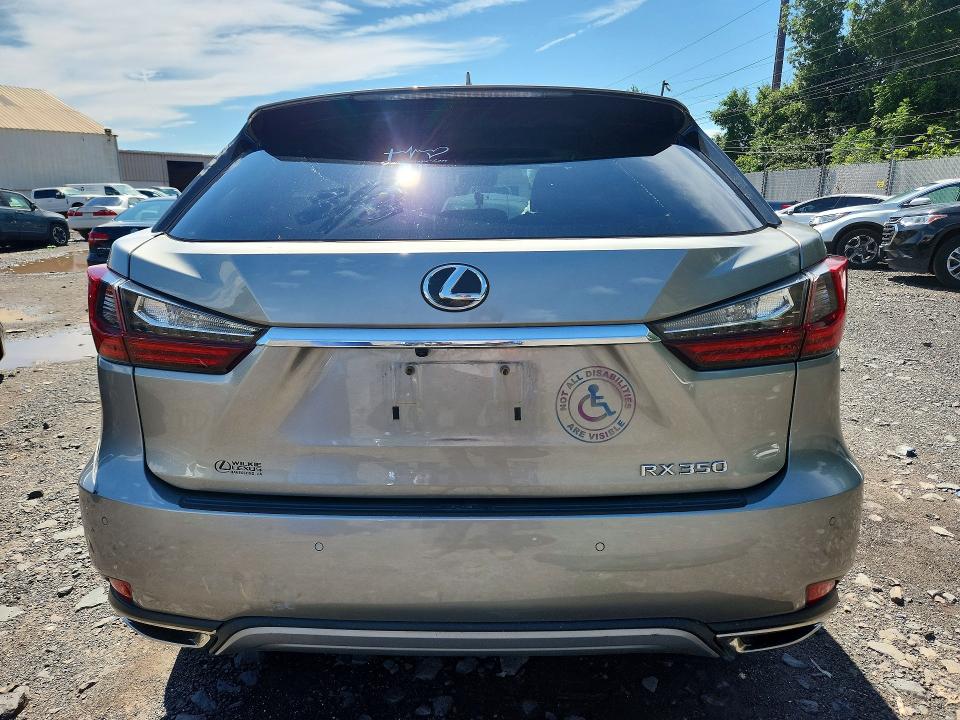 62995496 :رقم المزاد ، 2T2HZMDA9MC267423 vin ، 2021 Lexus Rx مزاد بيع
