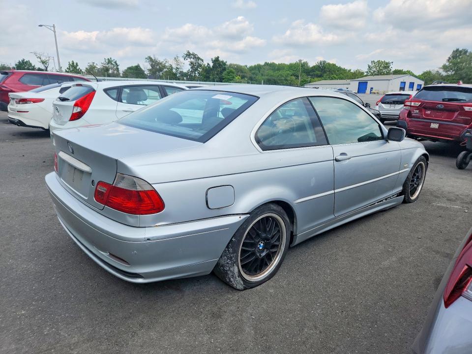 2002 Bmw 325 მანქანა იყიდება აუქციონზე, vin: WBABN33472PG58046, აუქციონის ნომერი: 64695646
