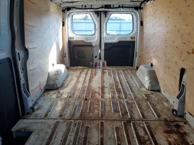 63422496 :رقم المزاد ، 1FTYE9ZM6HKA52599 vin ، 2017 Ford Transit مزاد بيع