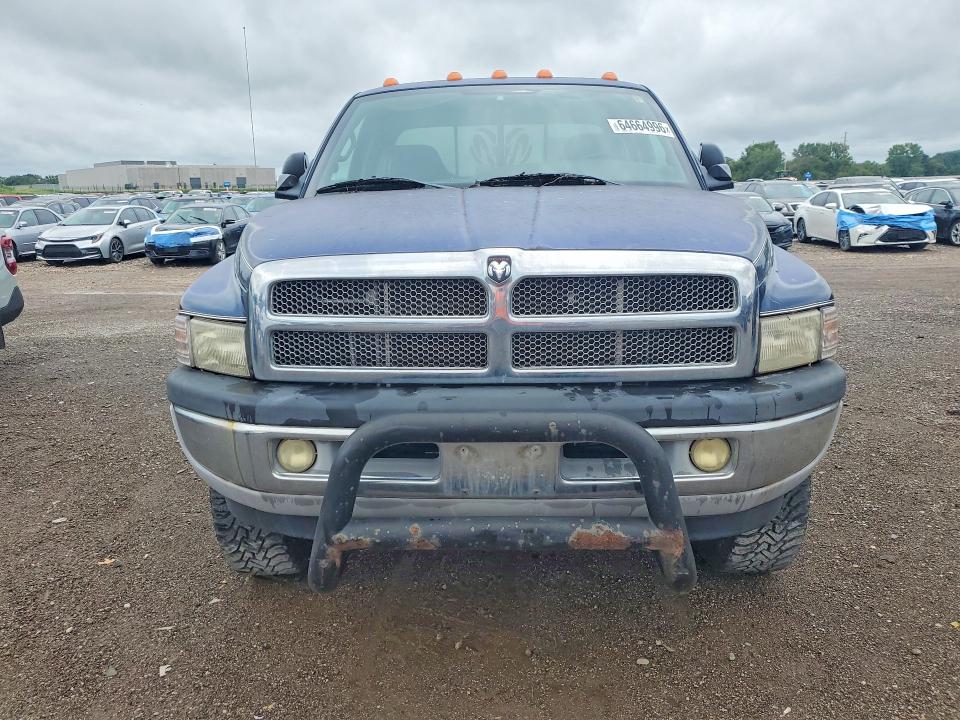 64664996 :رقم المزاد ، 3B7KF23Z72M274082 vin ، 2002 Dodge Ram 2500 مزاد بيع