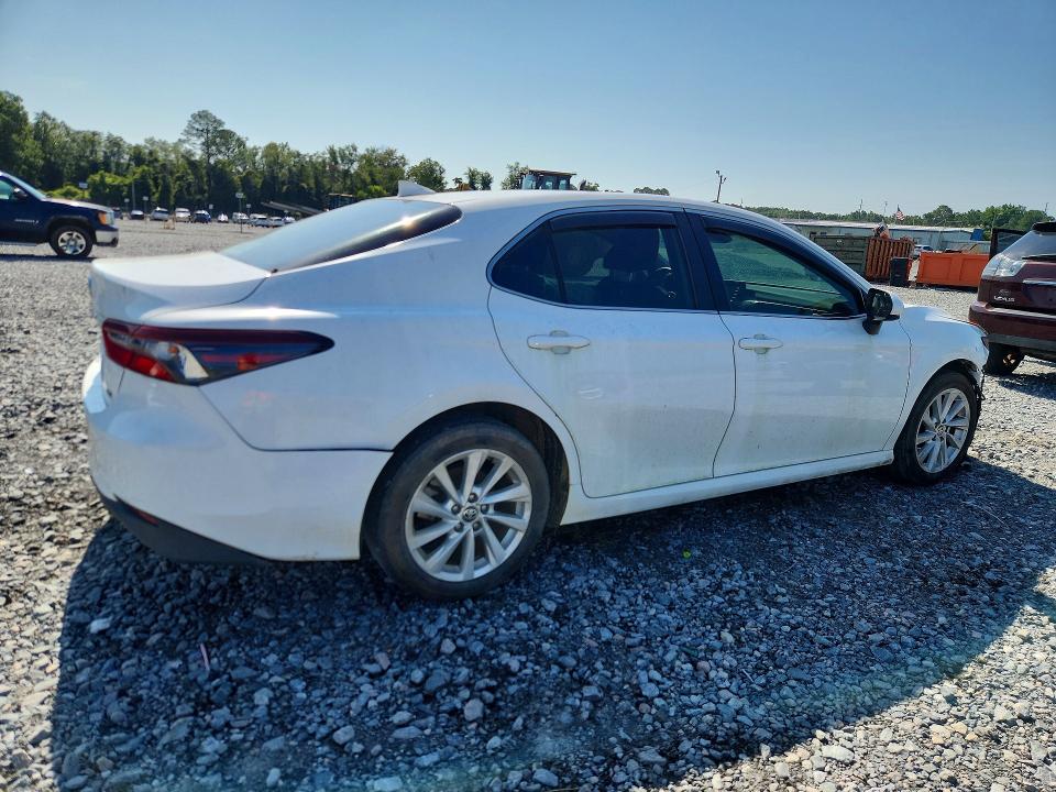 2023 Toyota Camry მანქანა იყიდება აუქციონზე, vin: 4T1C11AK0PU138653, აუქციონის ნომერი: 63926836
