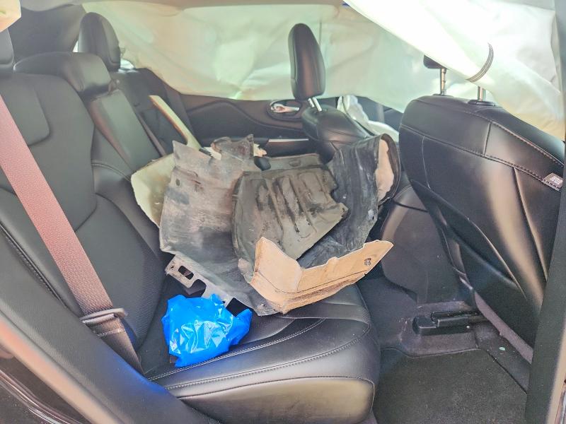Продажа на аукционе авто 2022 Jeep Cherokee, vin: 1C4PJMMN4ND545501, номер лота: 63371286