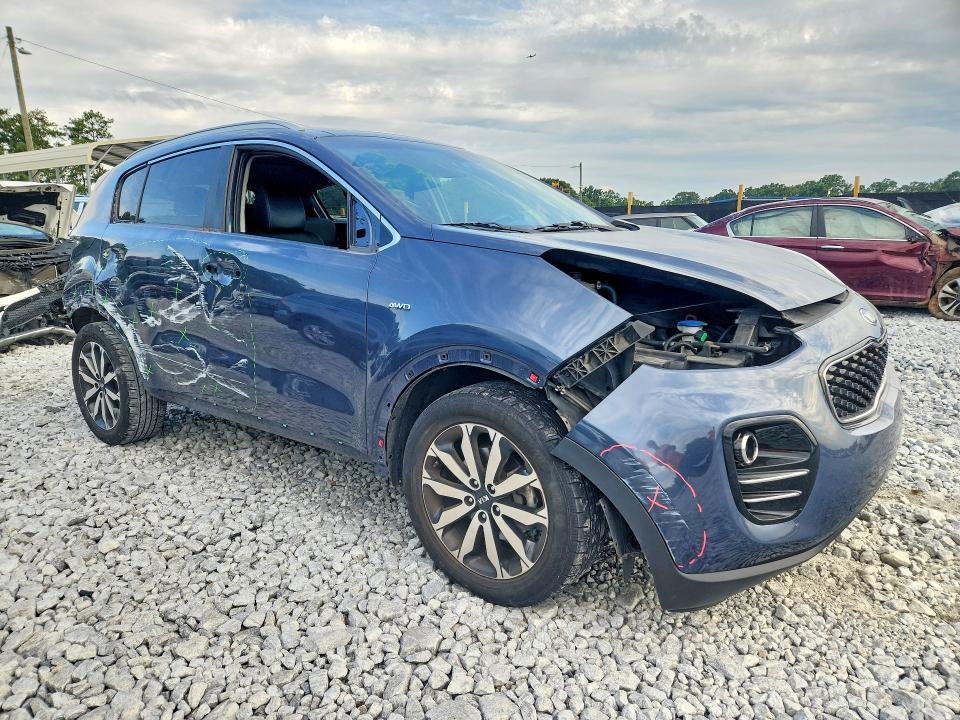 2017 Kia Sportage მანქანა იყიდება აუქციონზე, vin: KNDPNCAC0H7072507, აუქციონის ნომერი: 65490486