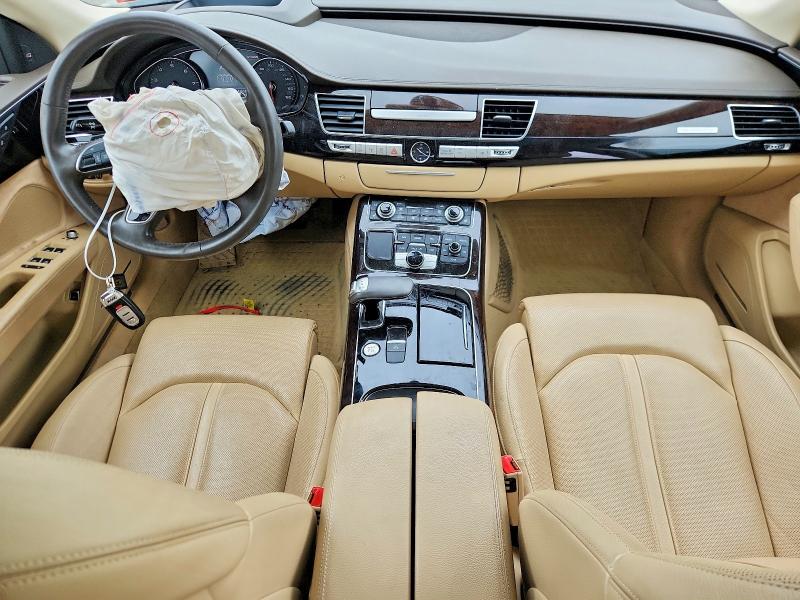 65368166 :رقم المزاد ، WAU44AFD4JN000820 vin ، 2018 Audi A8 مزاد بيع