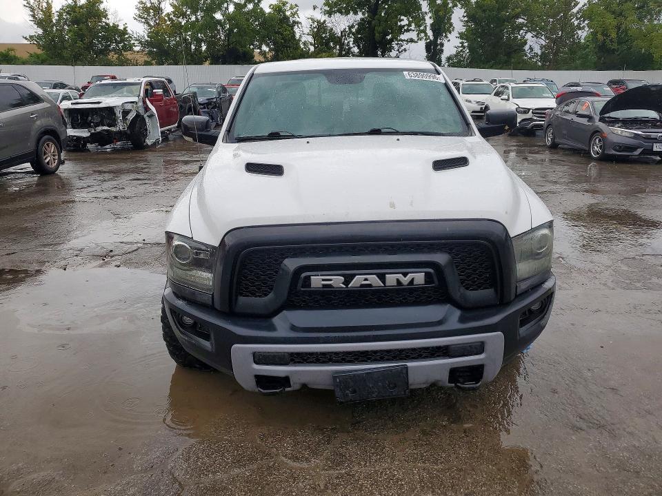 63890996 :رقم المزاد ، 1C6RR7YT9HS566993 vin ، 2017 Ram 1500 مزاد بيع