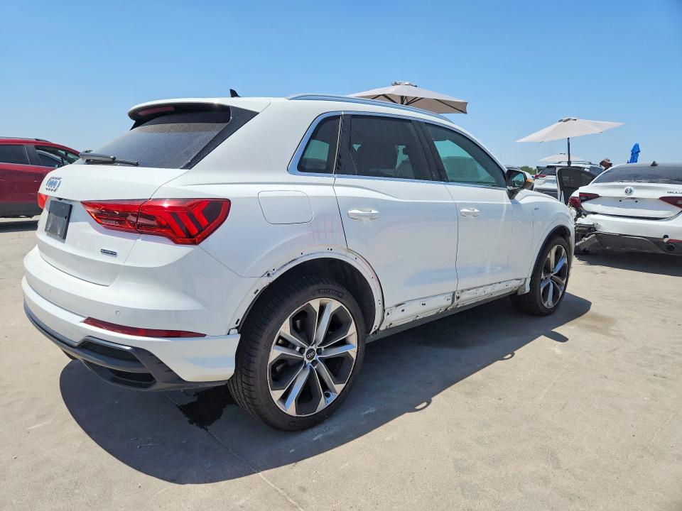 Aukcja sprzedaży 2020 Audi Q3, vin: WA1EECF39L1105560, numer aukcji: 64131366