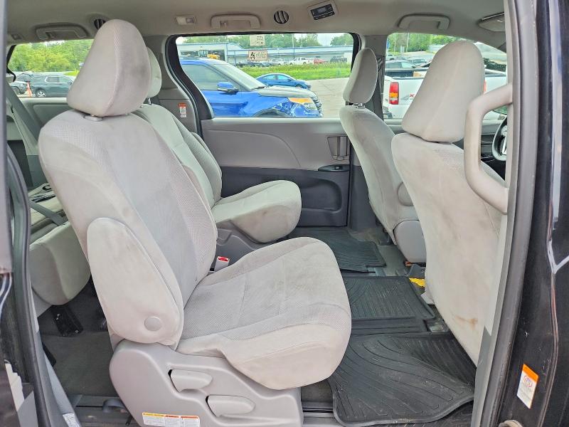 2018 Toyota Sienna მანქანა იყიდება აუქციონზე, vin: 5TDZZ3DC3JS956896, აუქციონის ნომერი: 65208626