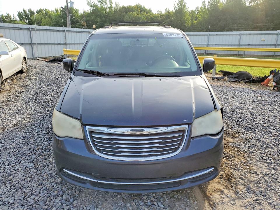 64556246 :رقم المزاد ، 2C4RC1BG6DR691352 vin ، 2013 Chrysler Town & Country مزاد بيع